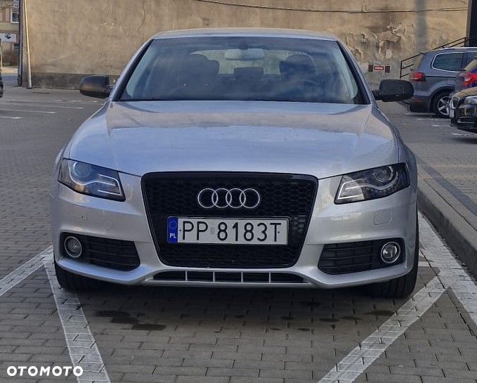 Audi A4 Limousine - 2