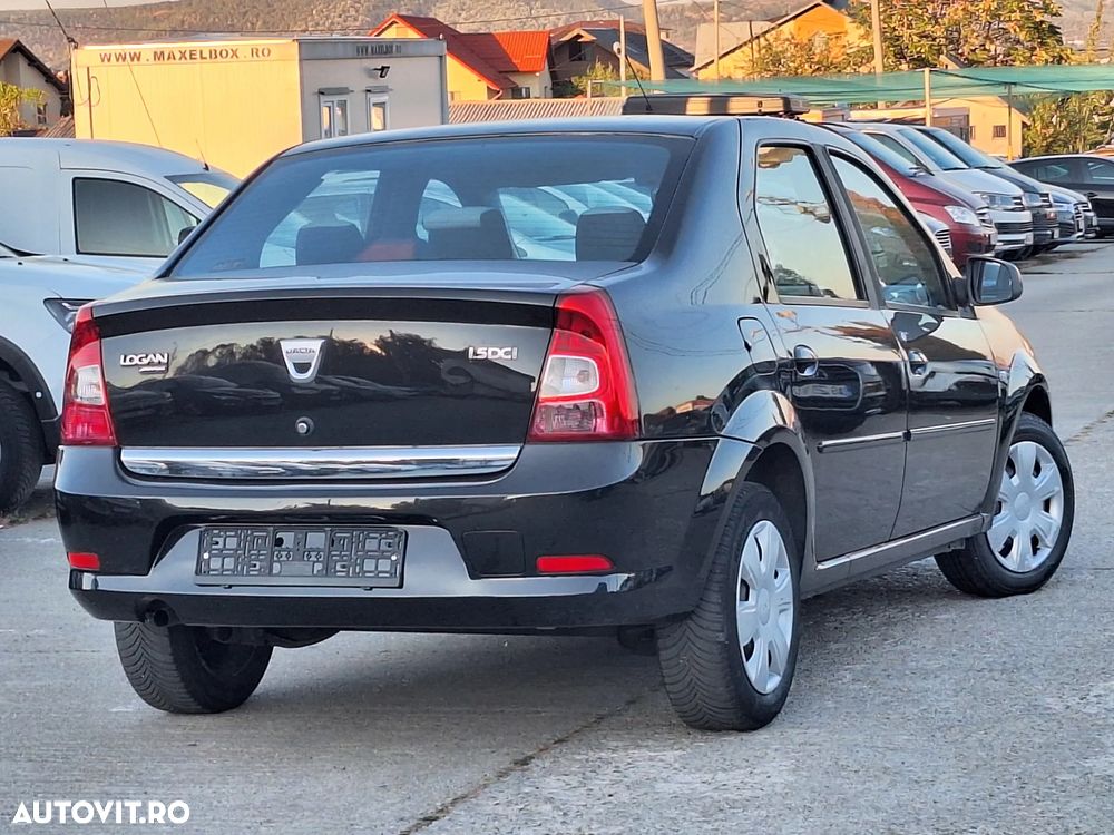 Dacia Logan 2012 photo 4