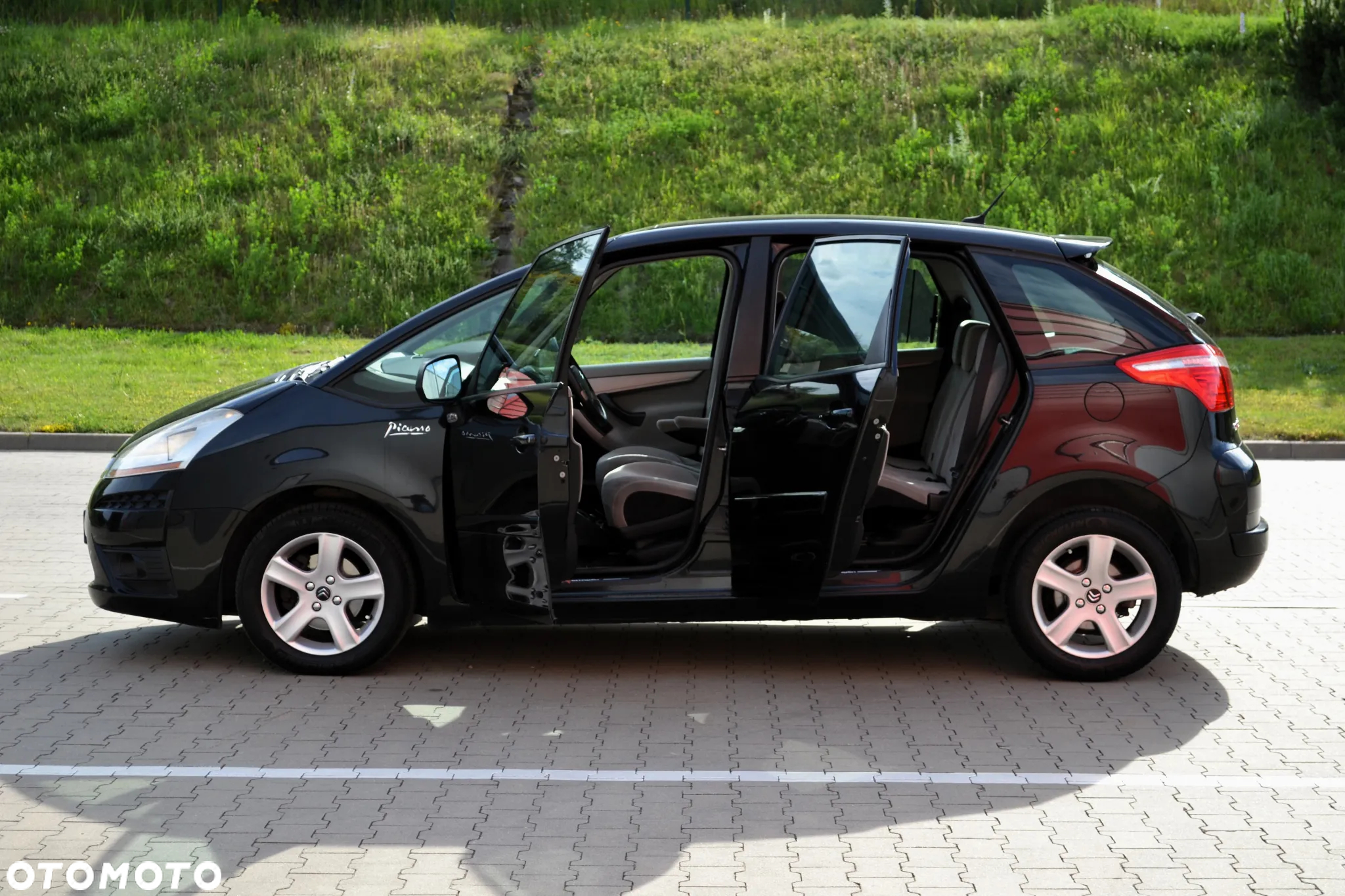 Citroën C4 Picasso 1.6 HDi FAP ESG6 Confort - 28