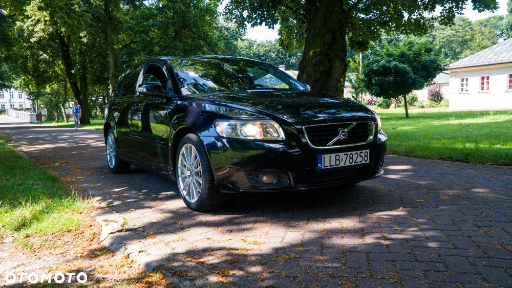 Volvo V50 - 2