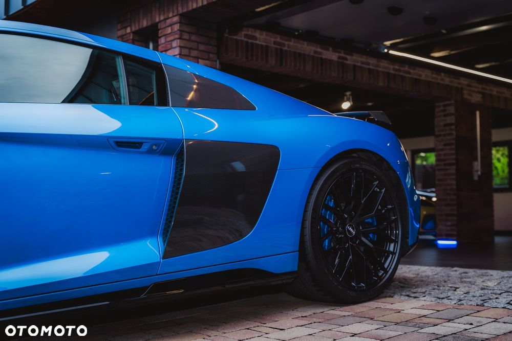 Audi R8 Coupé - 6
