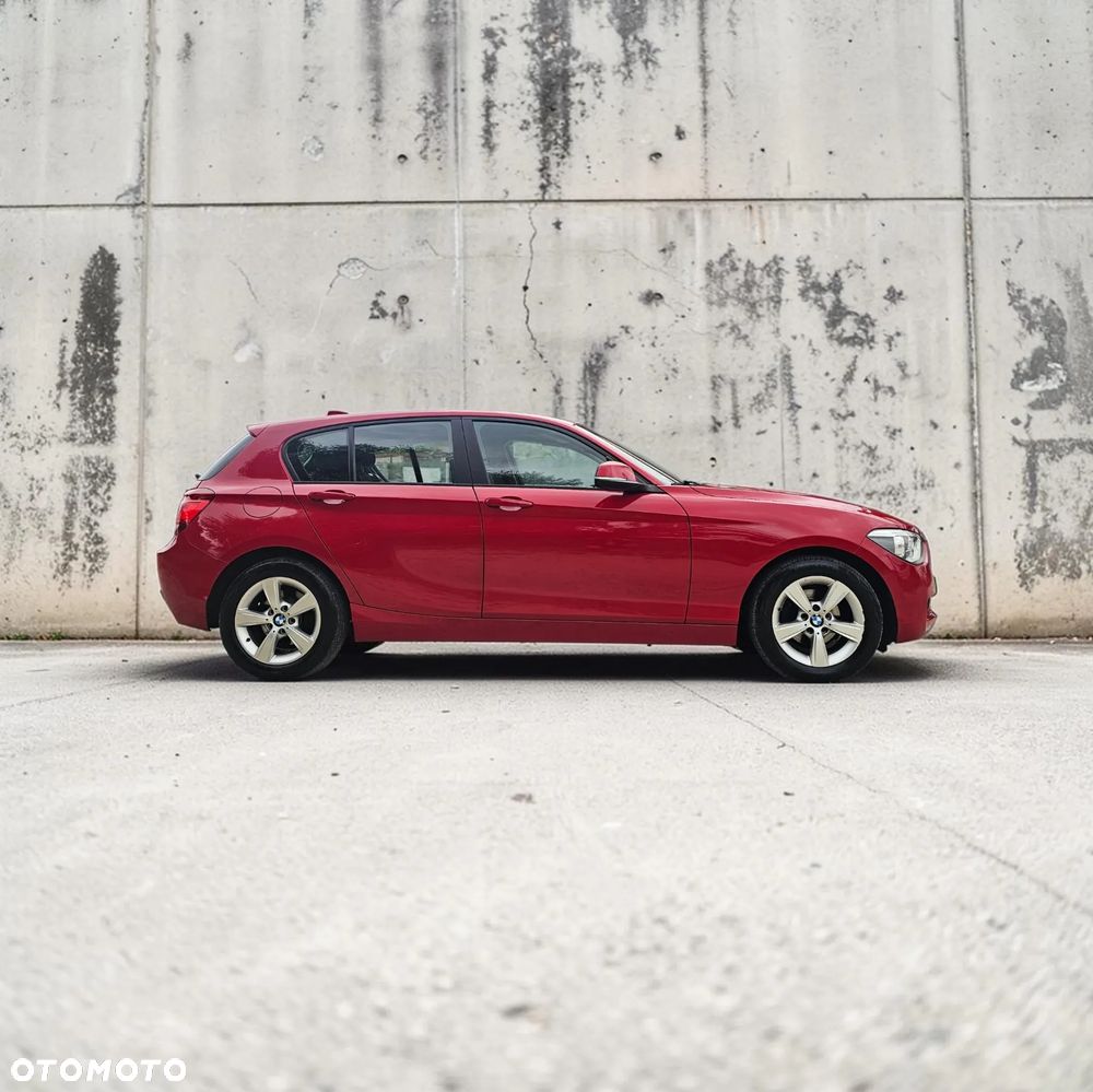 BMW Seria 1 116i - 6