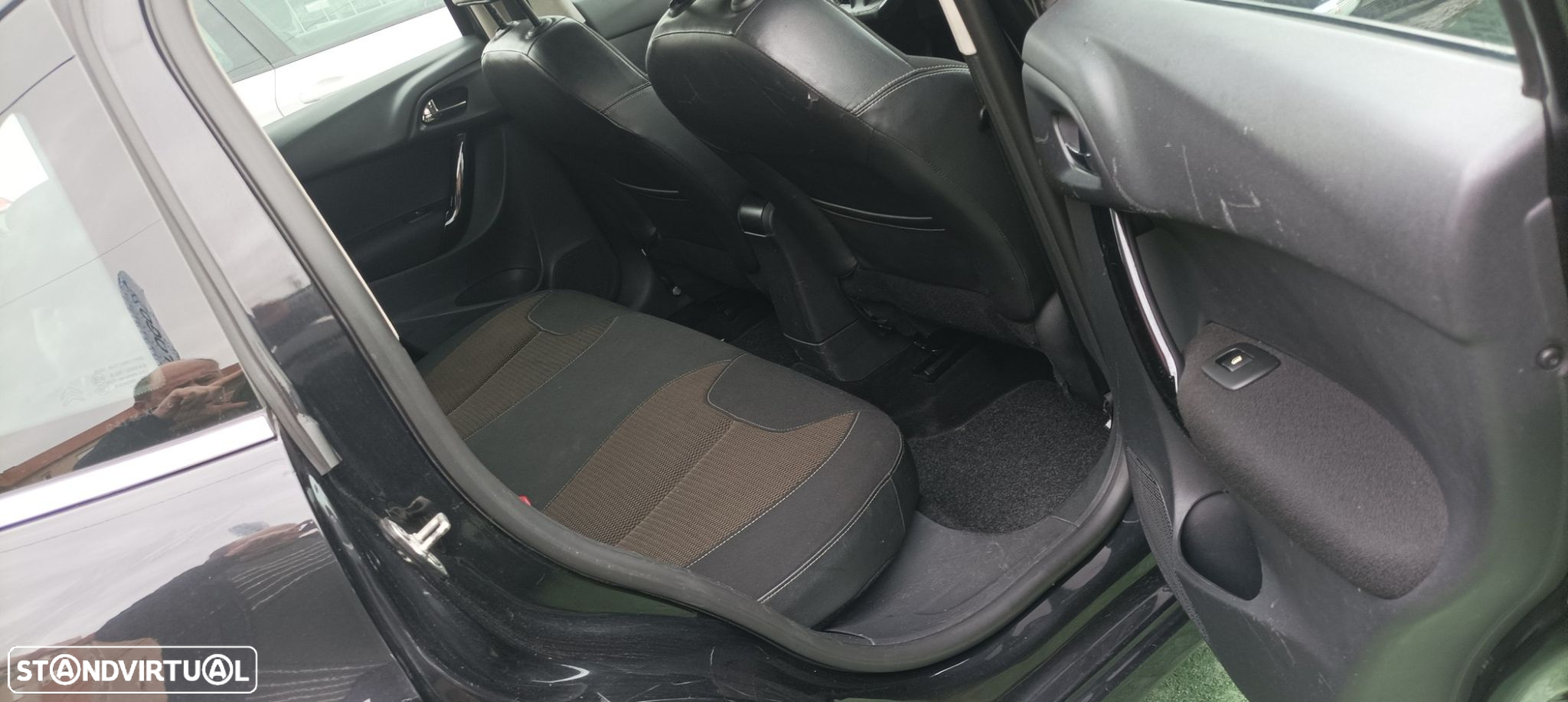 Citroën C3 1.6 HDi Airdream Exclusive - 24