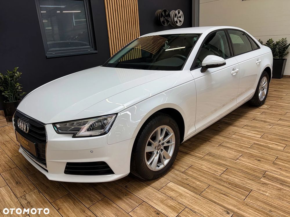 Audi A4 Limousine 2.0 TFSI ultra Sport - 12