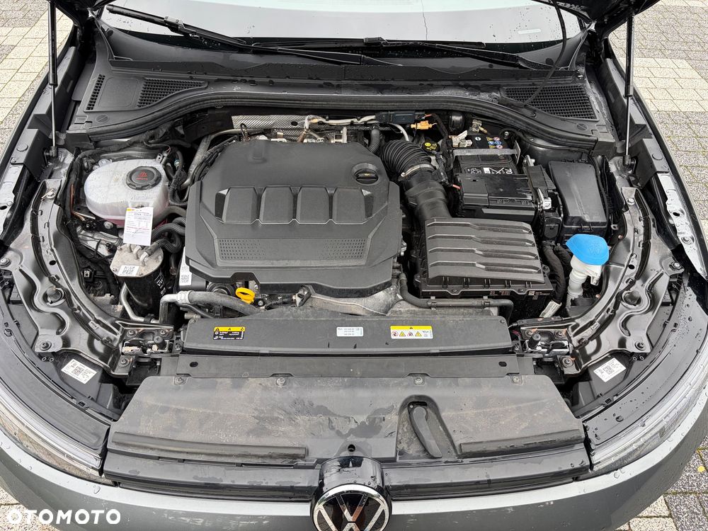 Volkswagen Passat 2.0 TDI SCR DSG Business - 27