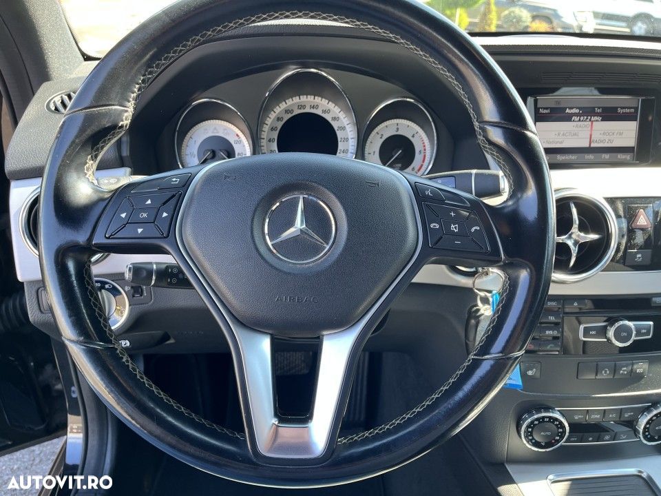Mercedes-Benz GLK - 17