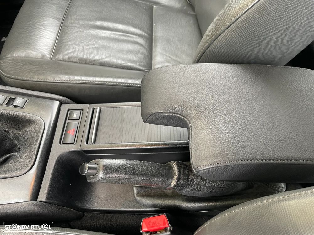 BMW 320 d Touring - 20