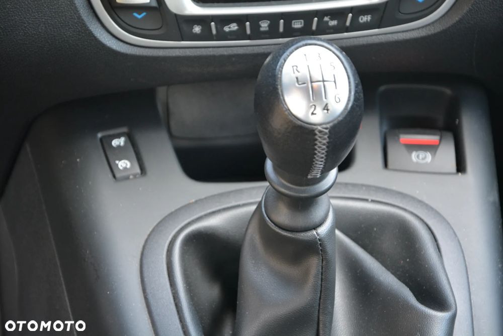 Renault Scenic ENERGY TCe 115 Expression - 20