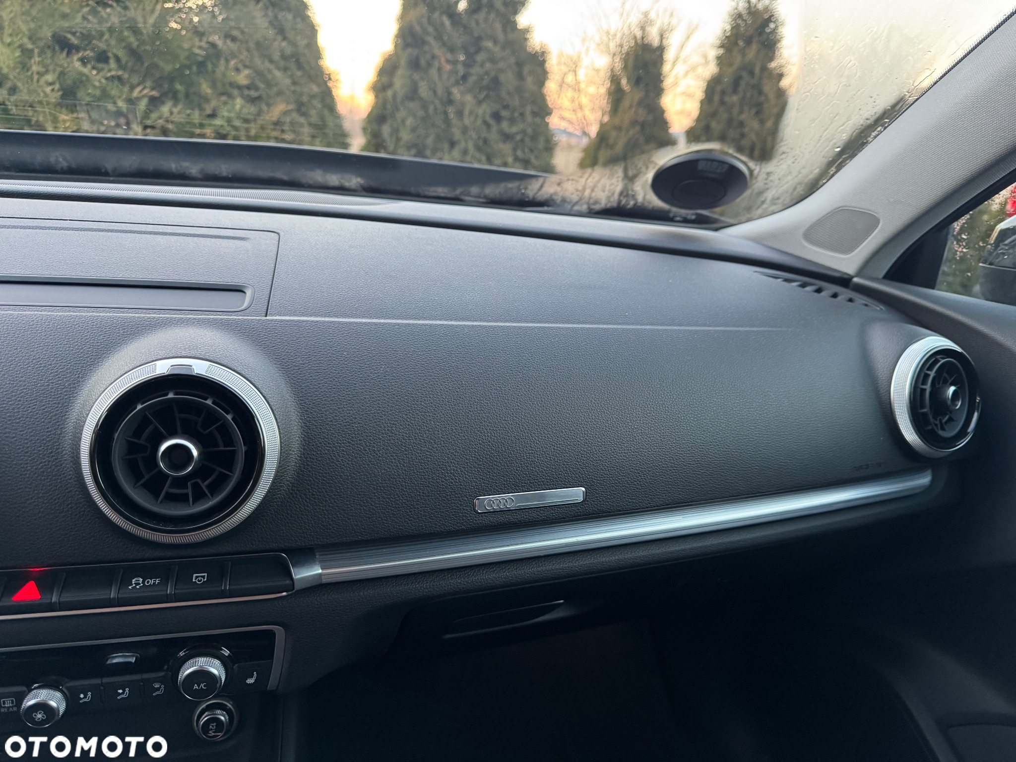 Audi A3 2.0 TDI Ambiente S tronic - 13