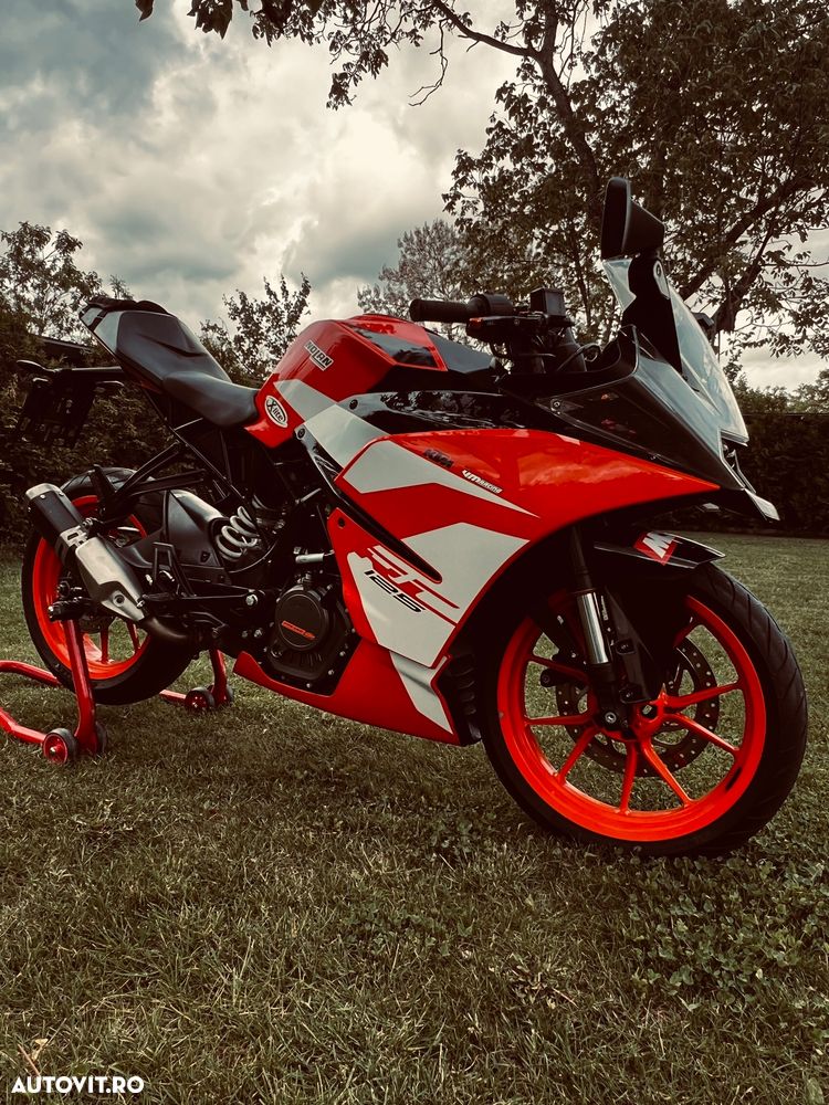 KTM 125 RC - 8