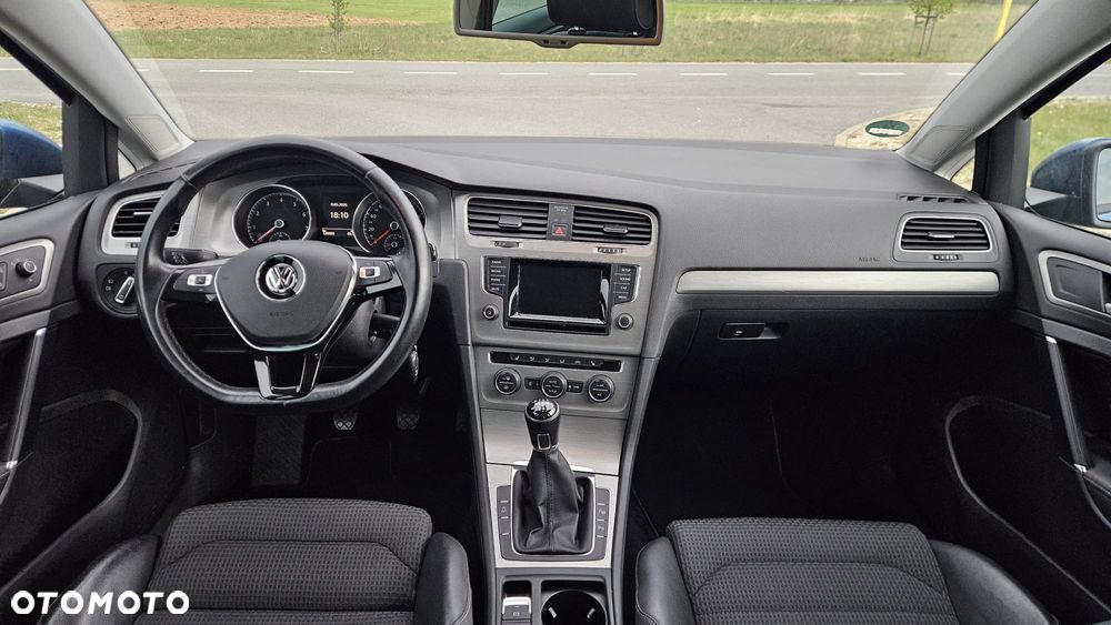 Volkswagen Golf 1.2 TSI Highline - 7