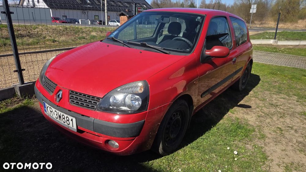 Renault Clio 1.4 16V Privilege - 1
