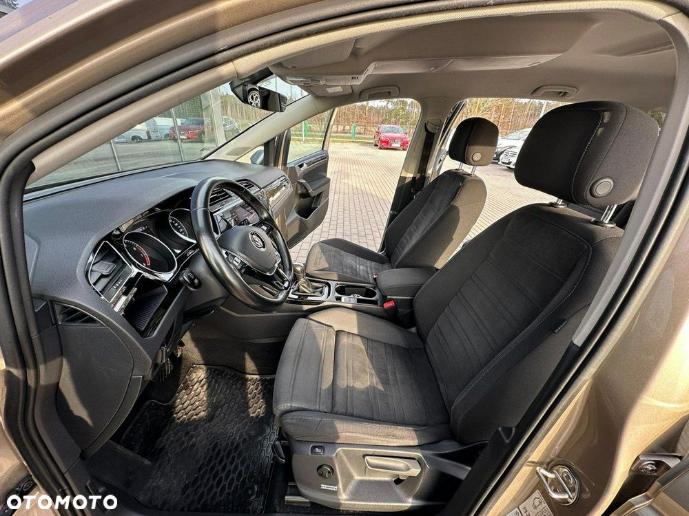Volkswagen Touran 1.4 TSI BMT Highline DSG - 11