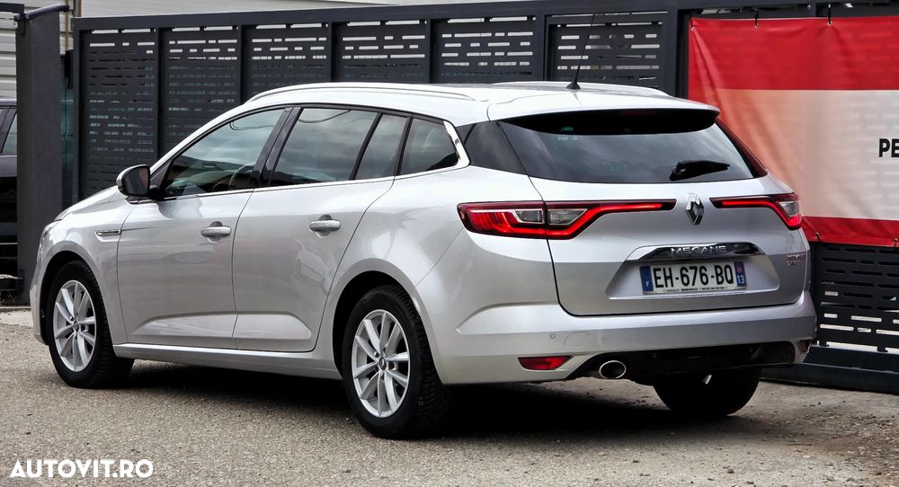 Renault Megane ENERGY dCi 110 EDC INTENS - 9