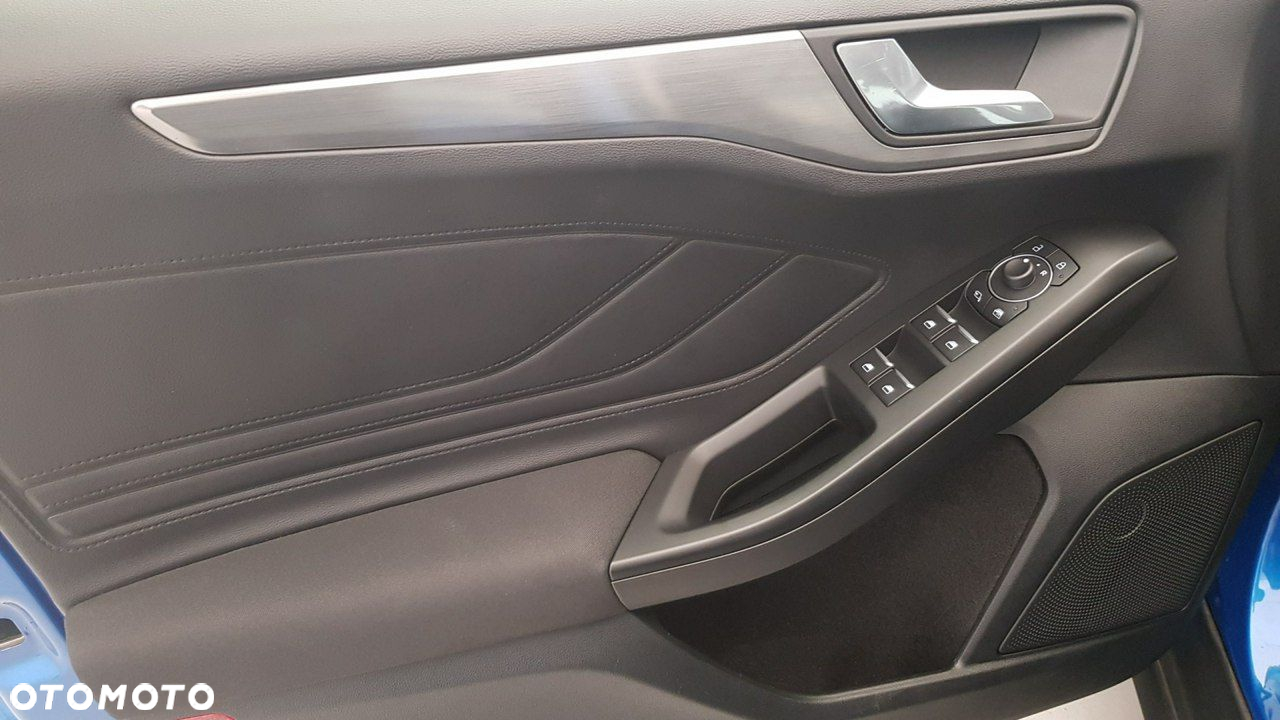 Ford Focus - 23