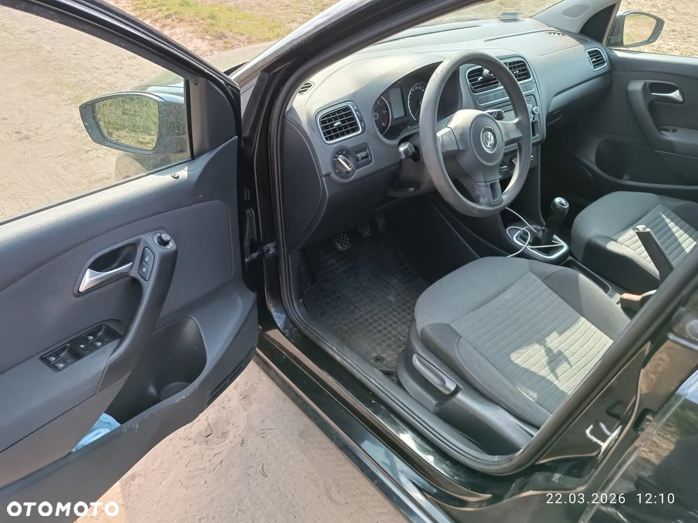 Volkswagen Polo - 10