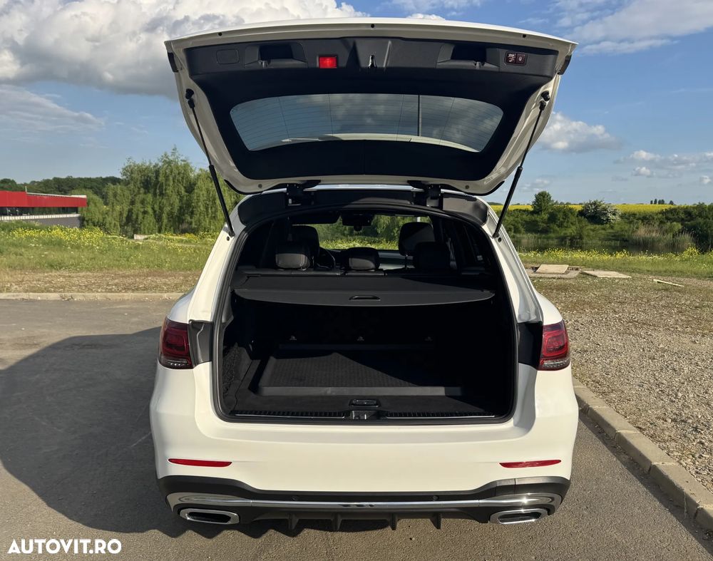 Mercedes-Benz GLC 300 4MATIC - 14