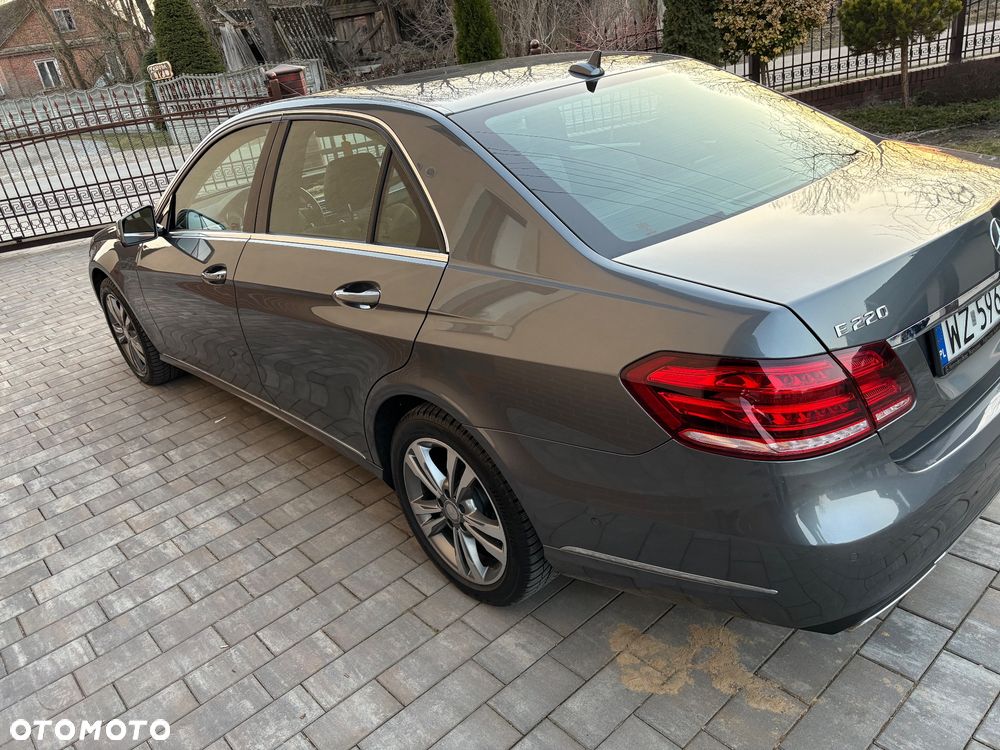 Mercedes-Benz Klasa E 220 BlueTEC 4-Matic Avantgarde - 3