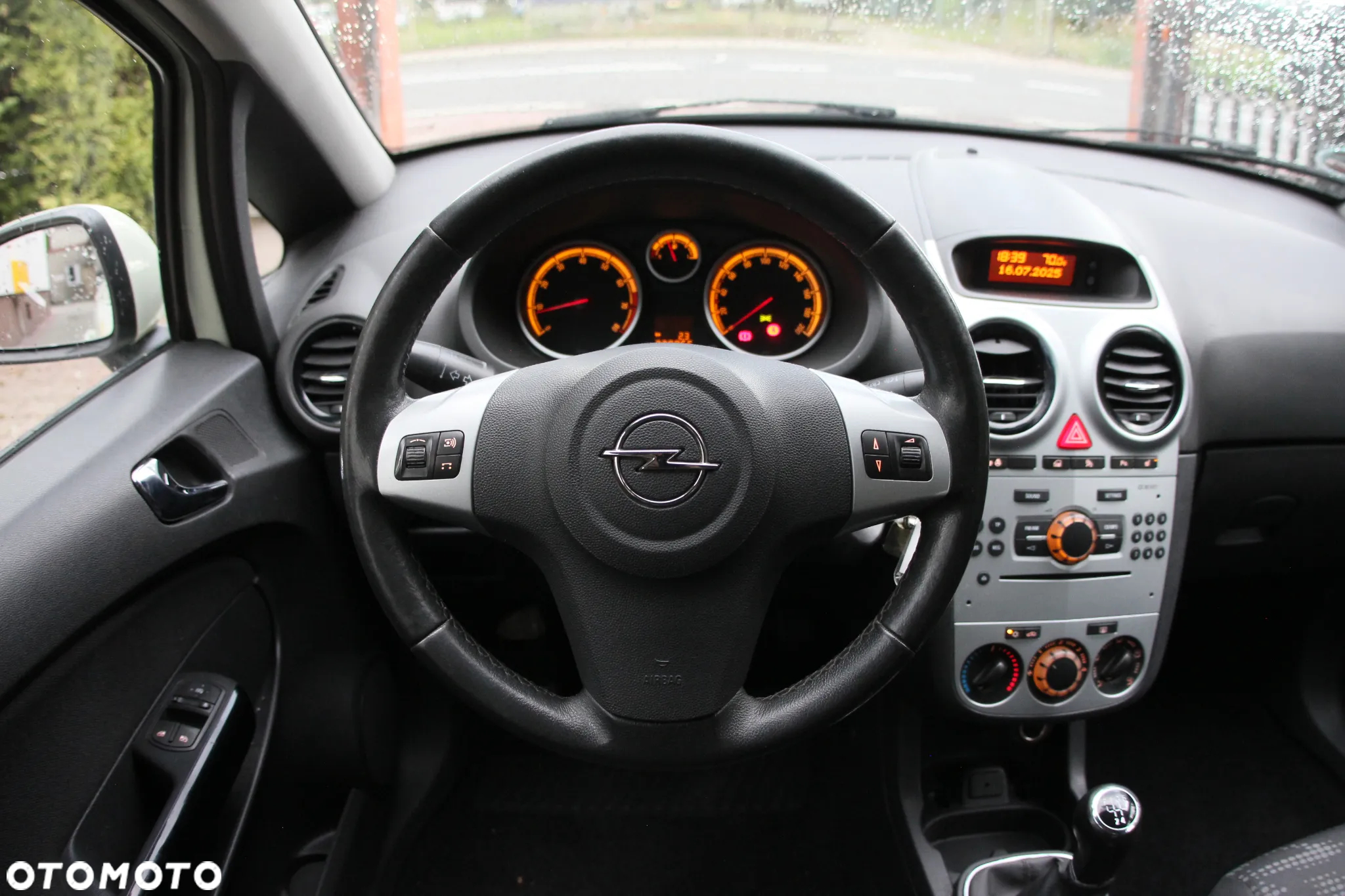 Opel Corsa - 7