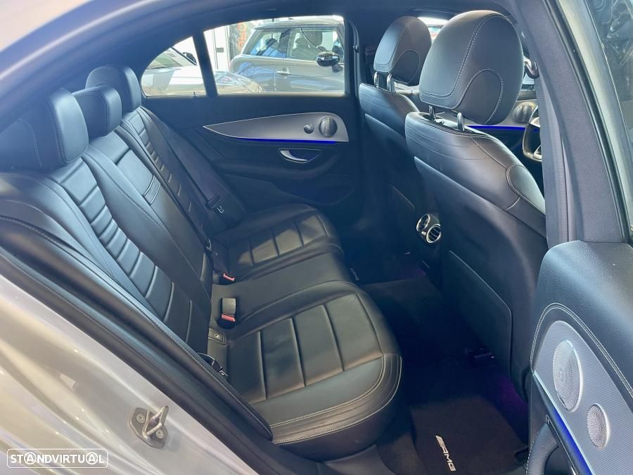 Mercedes-Benz E 220 d AMG Line - 33