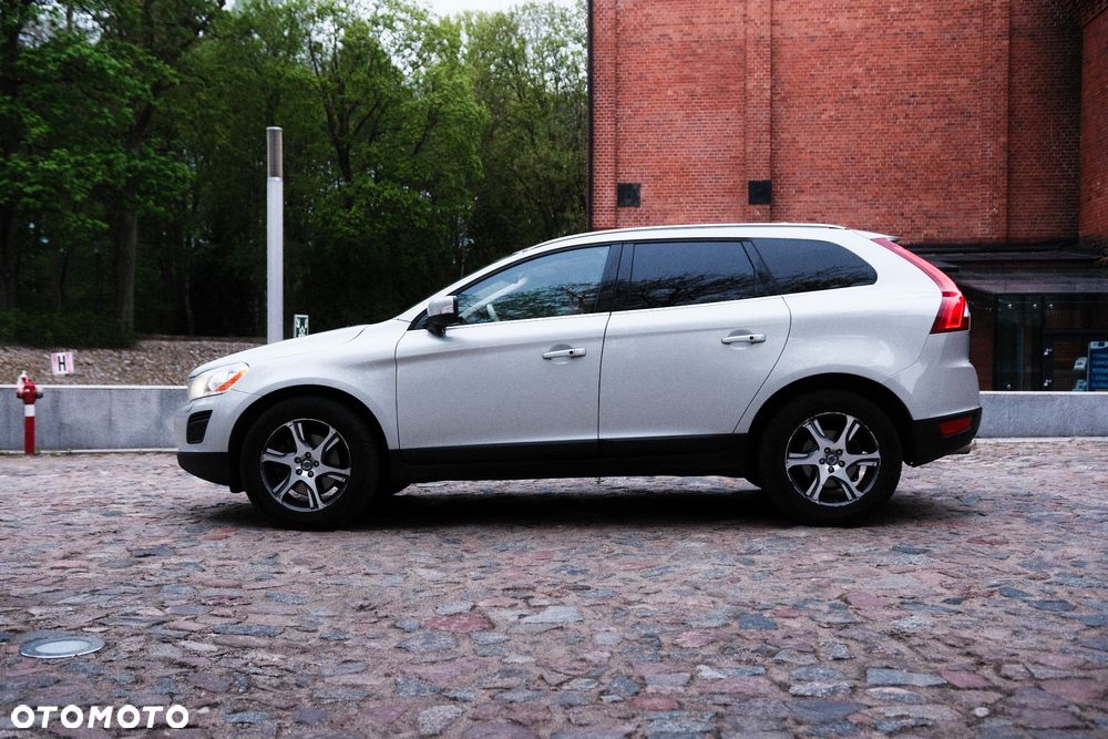 Volvo XC 60 - 3