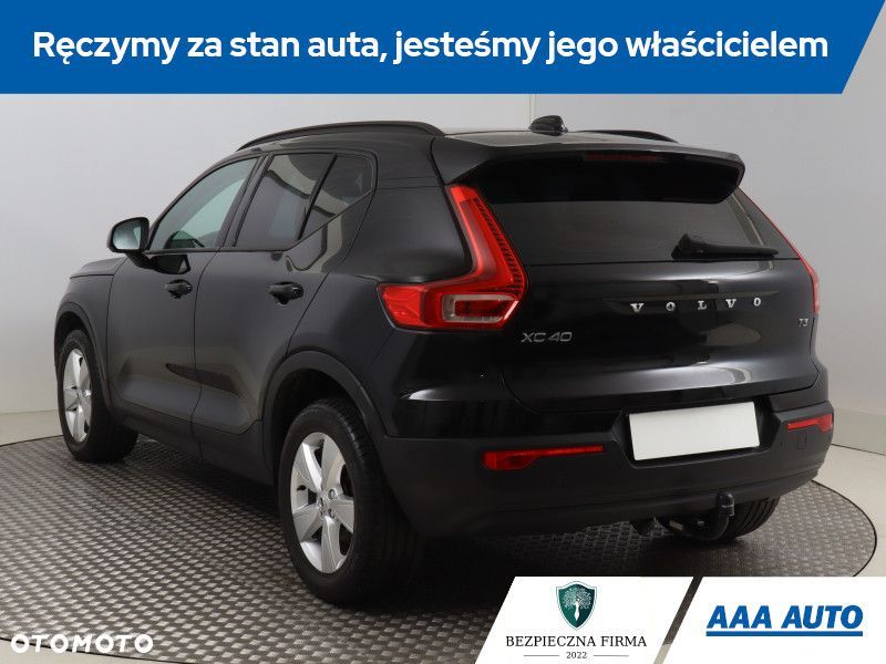 Volvo XC 40 - 6