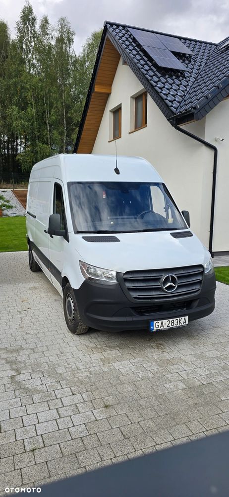 Mercedes-Benz Sprinter w907 w910 - 2