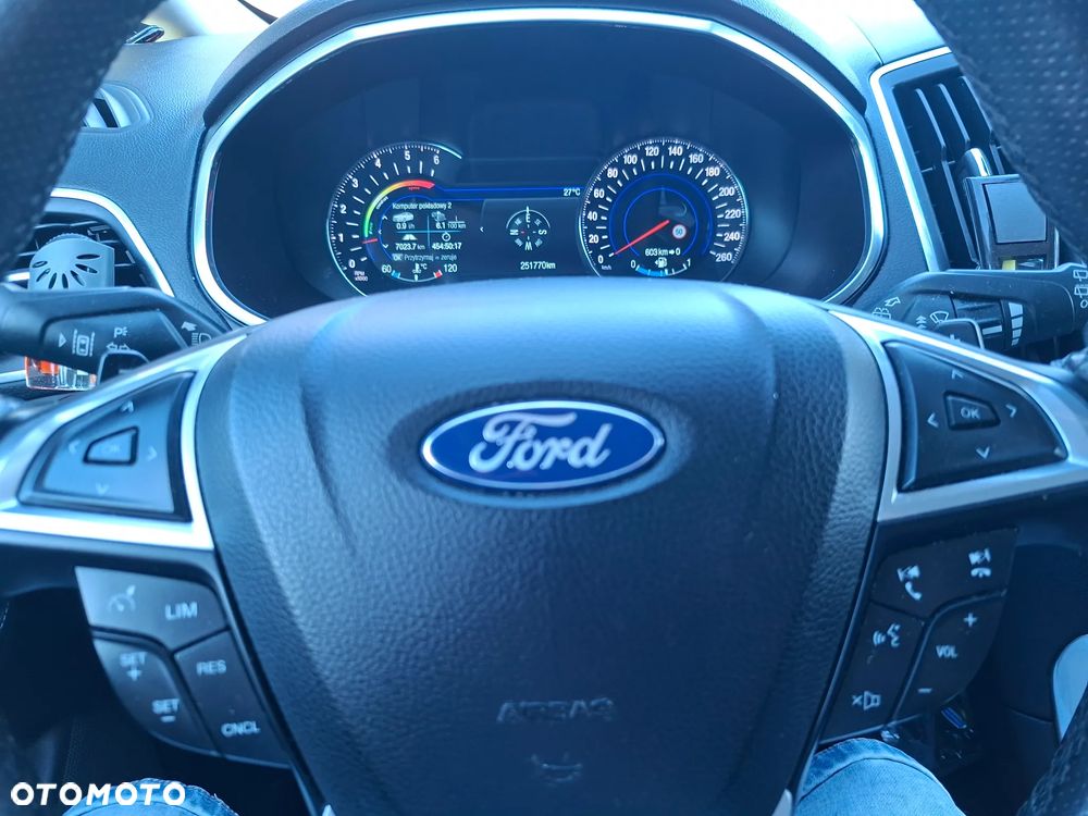 Ford S-Max 2.0 TDCi Titanium PowerShift - 8