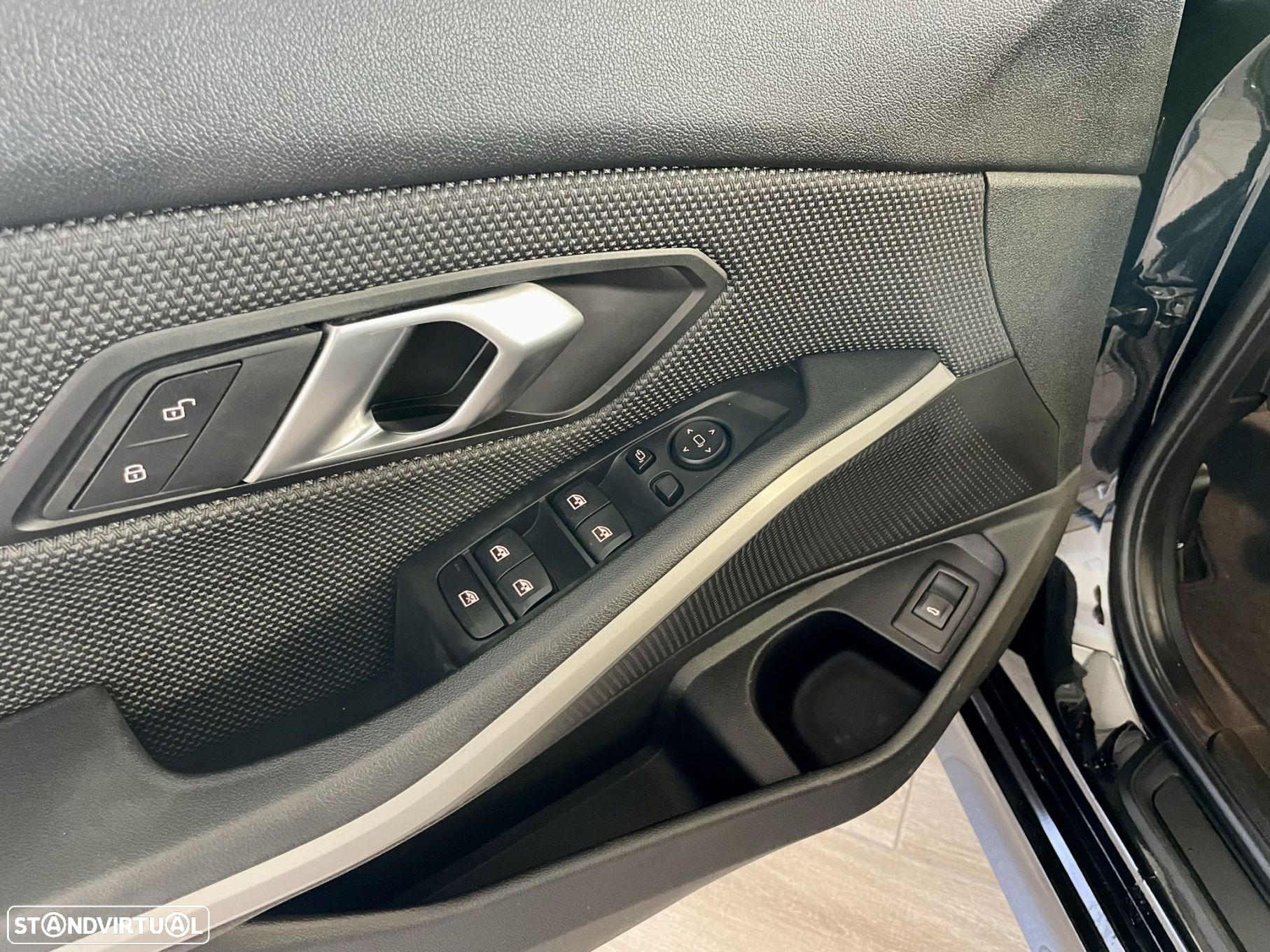 BMW 318 d Touring Auto - 14