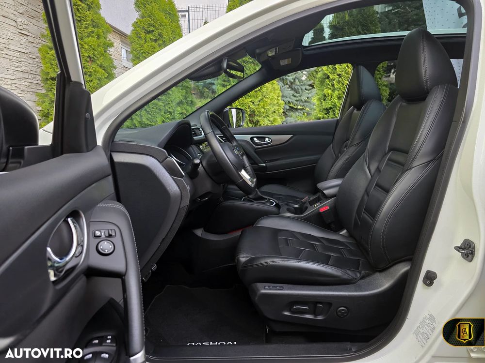 Nissan Qashqai 1.7 dCi Xtronic ALL-MODE 4x4i TEKNA - 3