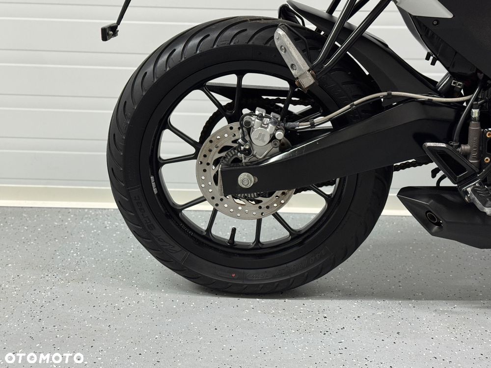 Aprilia Tuono - 7