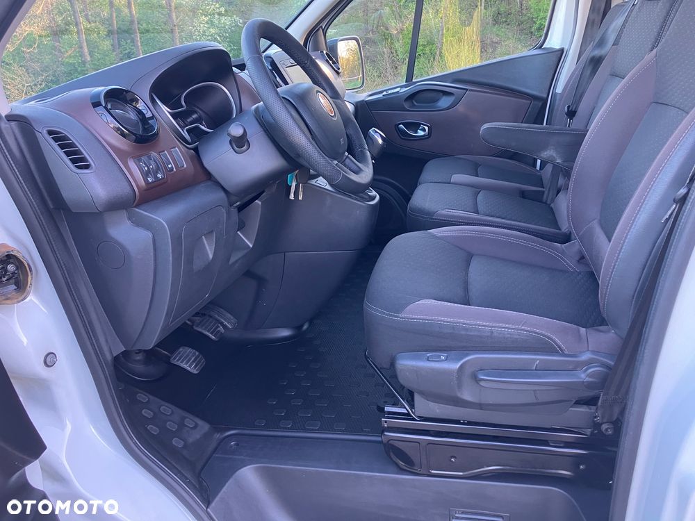 Renault Trafic Vivaro Talento Custom T6 Primastar - 11
