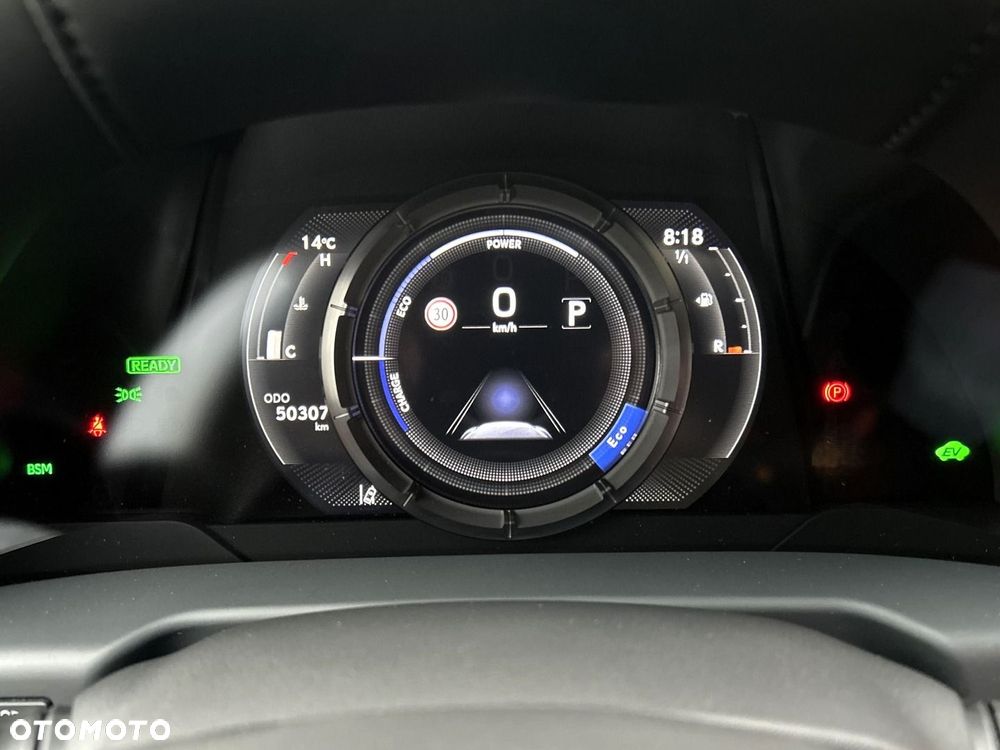 Lexus ES 300h F Sport Edition - 16