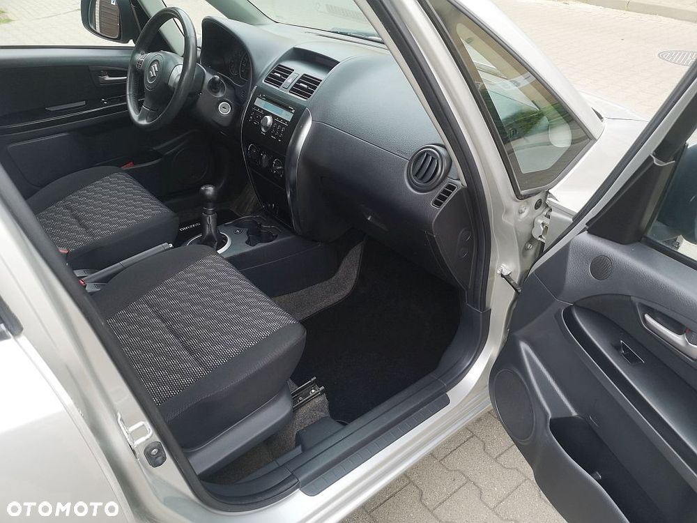 Suzuki SX4 - 18