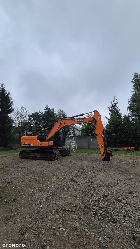 Doosan DX 140  LC - 5  KOPARKA GĄSIENICOWA - 10