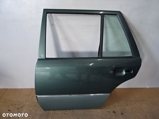 DRZWI LEWY TYŁ LEWE TYLNE MERCEDES W124 KOMBI 84-93 LAK:249 NR936 - 2