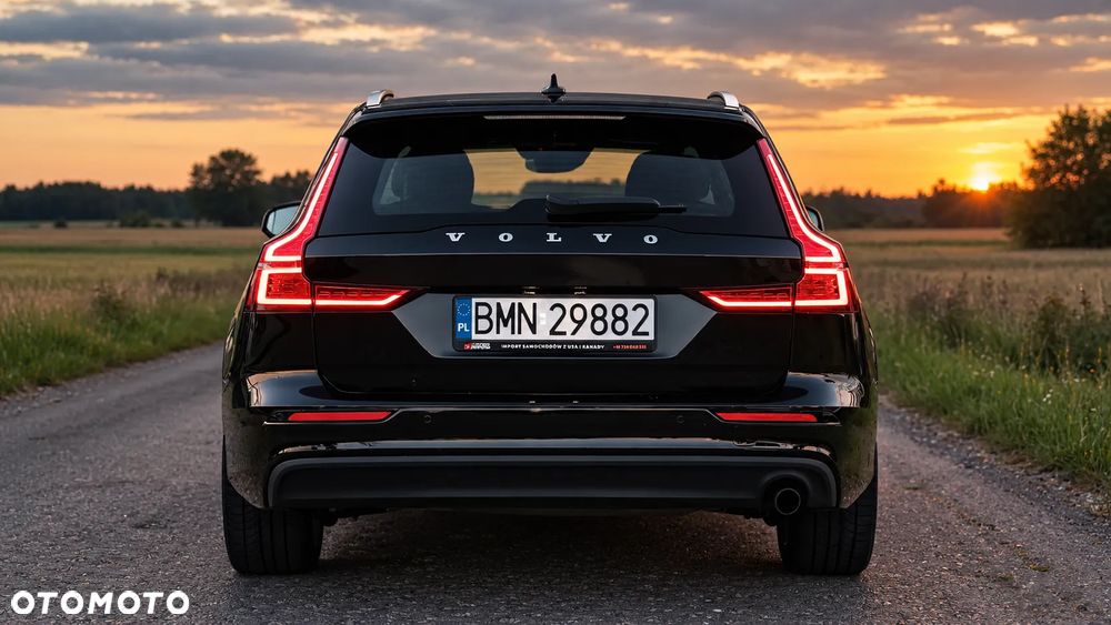 Volvo V60 D3 Momentum - 1