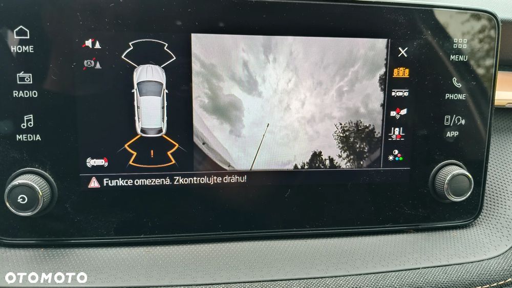 Skoda Fabia 1.0 TSI Essence - 30