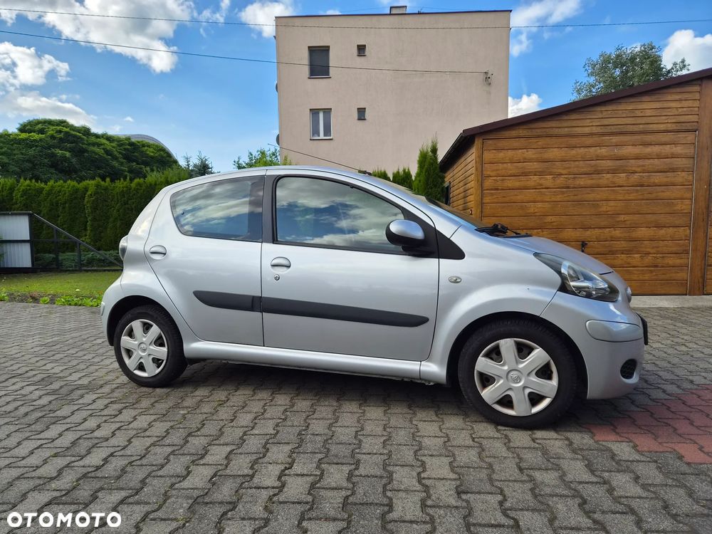 Toyota Aygo - 8