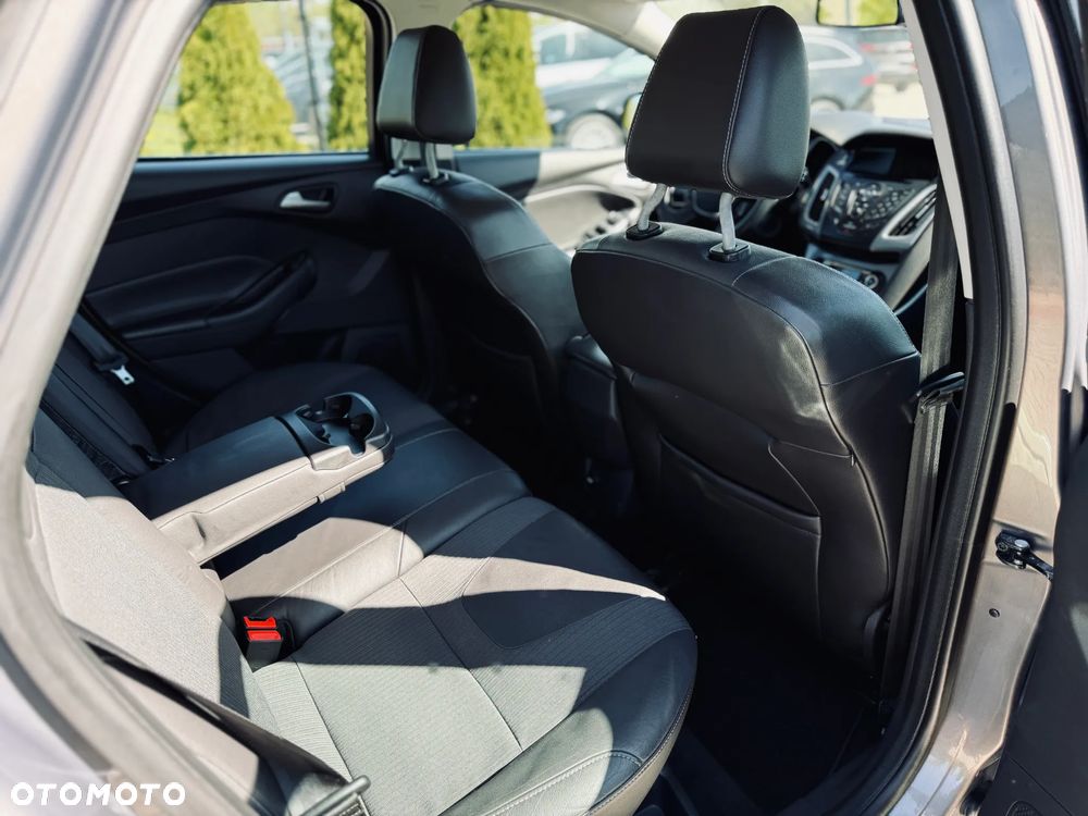 Ford Focus 1.6 TDCi DPF Titanium - 18