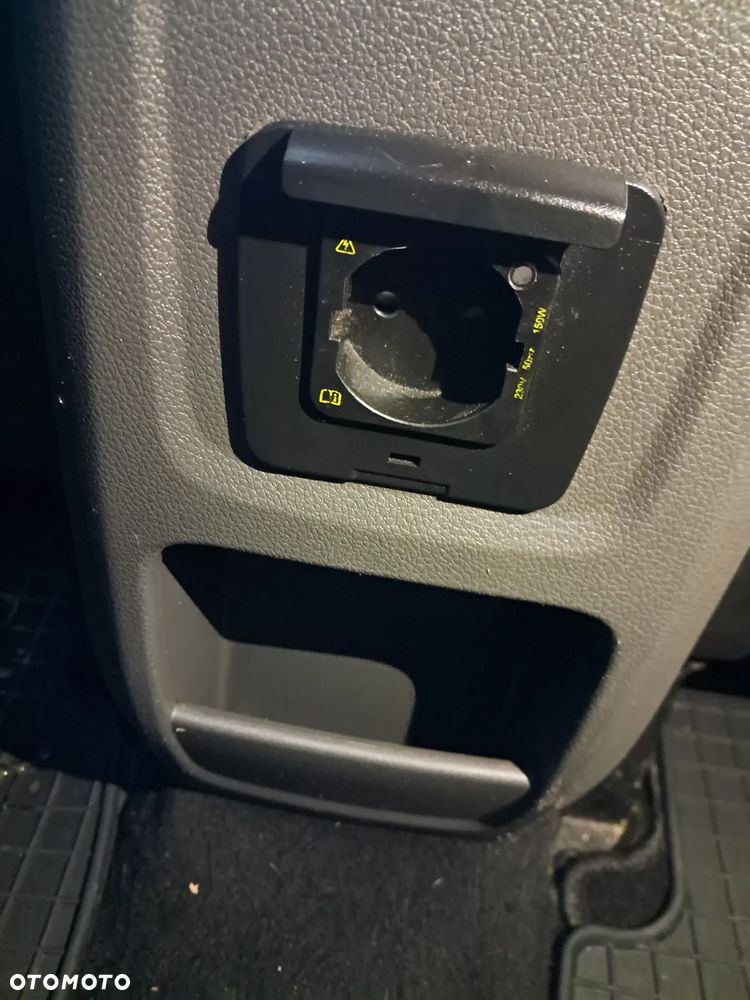 Ford Kuga 2.0 TDCi 4x4 Titanium - 10