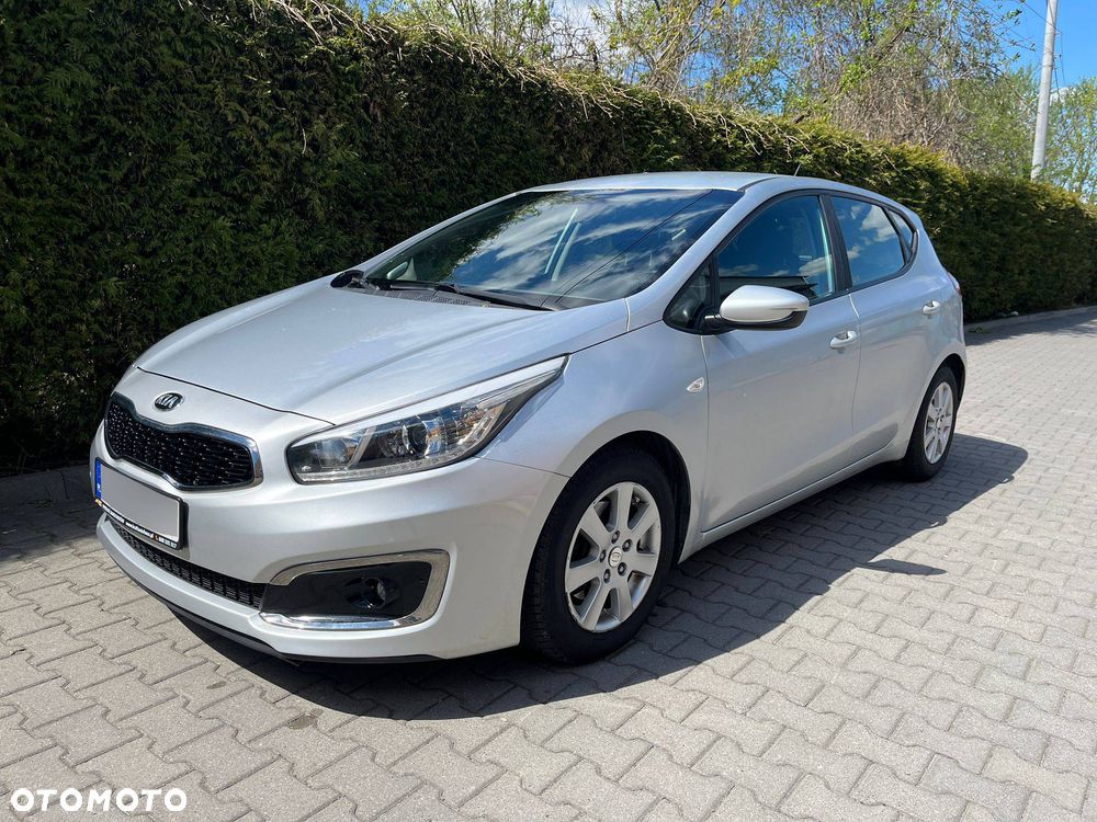 Kia Ceed - 1