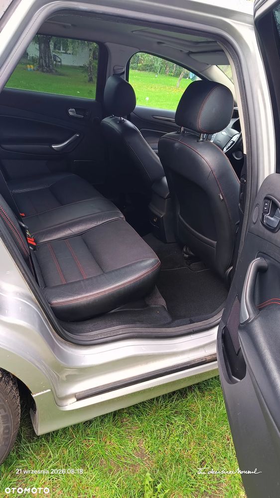 Ford Mondeo 2.2 TDCi Titanium S - 24