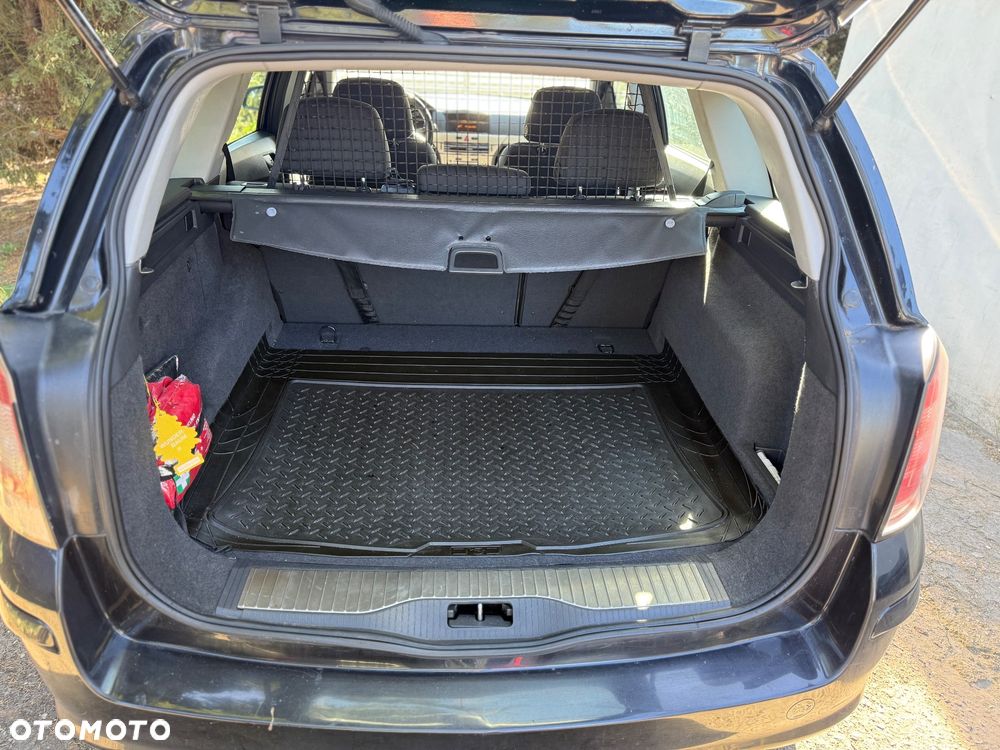 Opel Astra 1.7 CDTI - 9