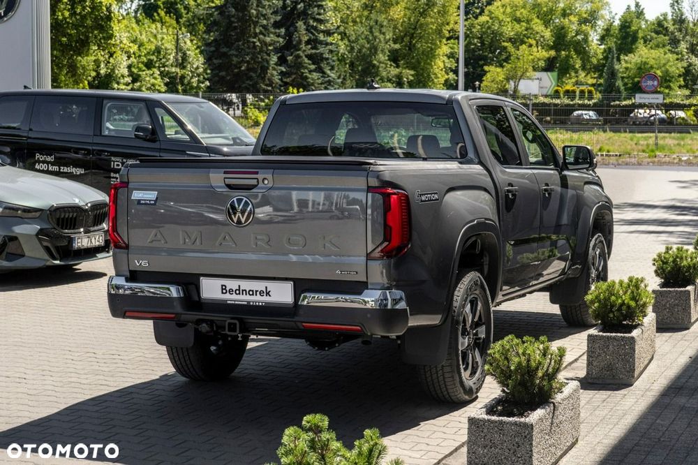 Volkswagen Amarok - 9