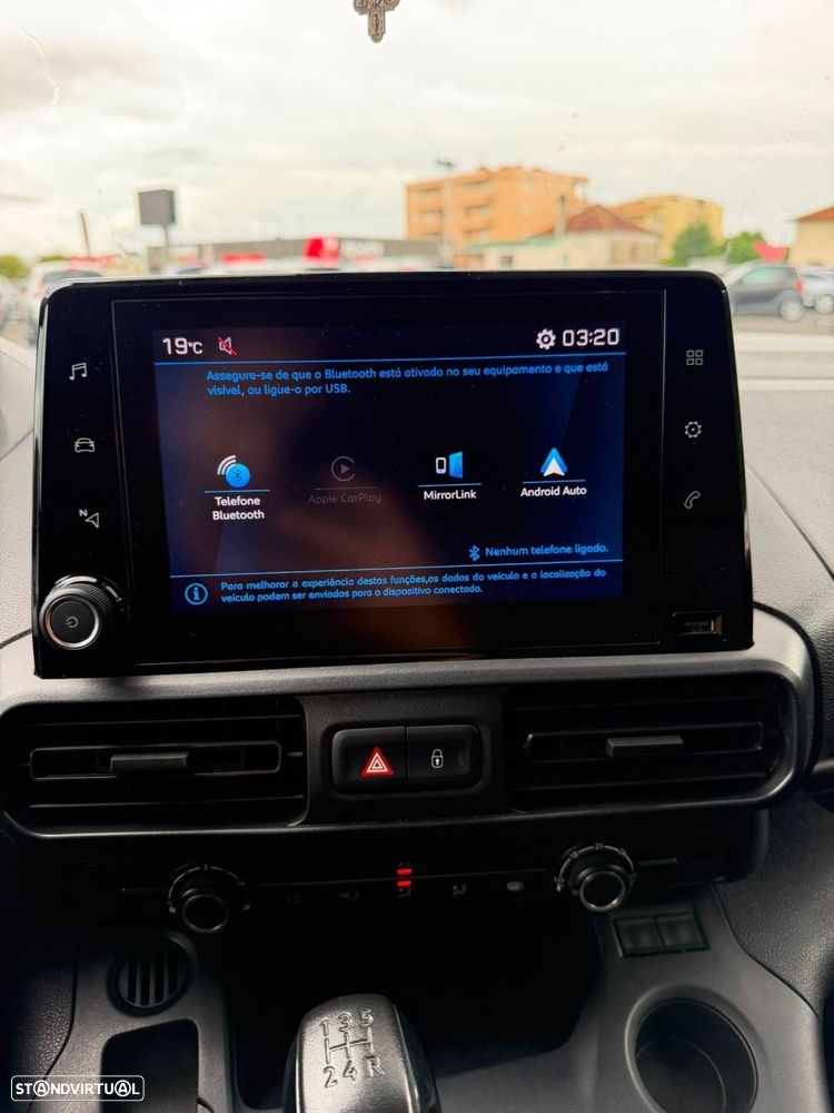 Peugeot Partner 1.5 BlueHDi Premium Standard - 32