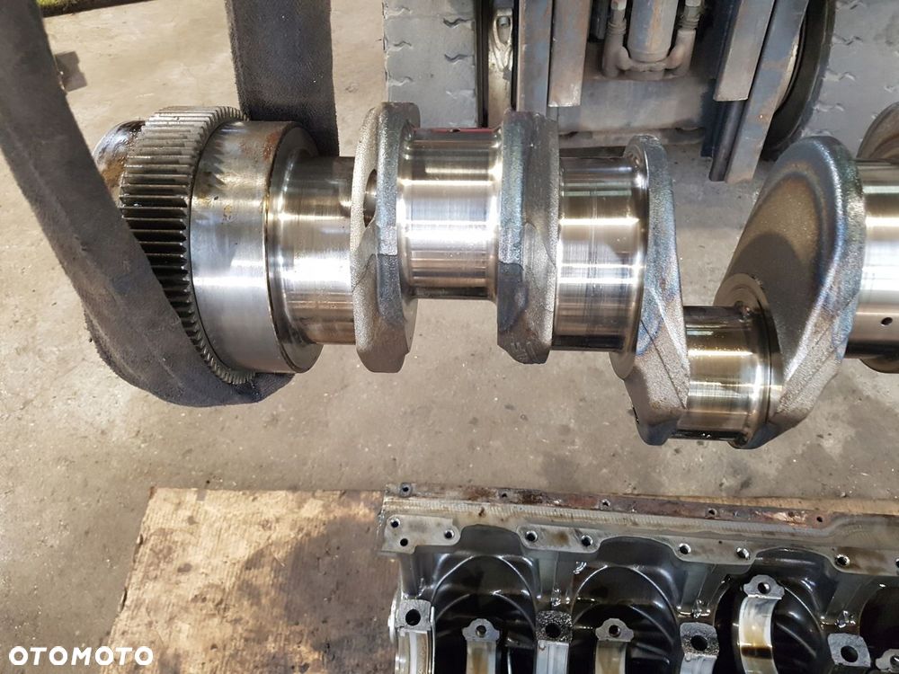 WAŁ KORBOWY SILNIKA DAF 105 XF , 85 CF EURO 5 410 , 460 KM , 510 KM - 5