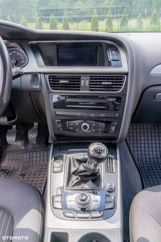 Audi A4 Avant - 19