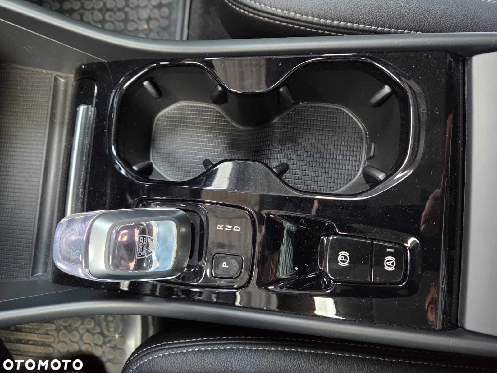 Volvo XC 40 T4 AWD - 21