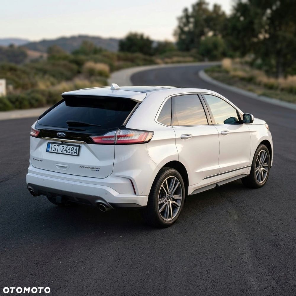 Ford Edge - 2